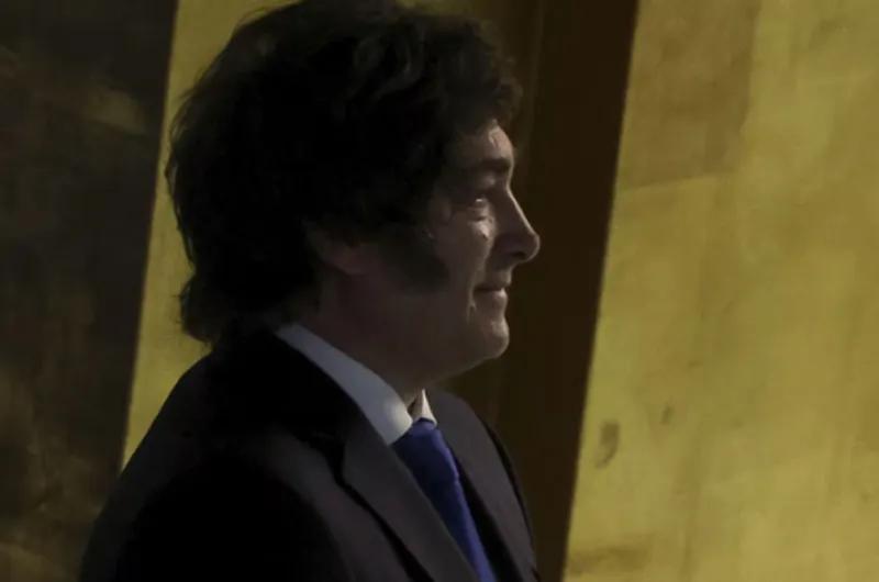 Milei define estrategias de gabinete y discurso antes de las elecciones legislativas