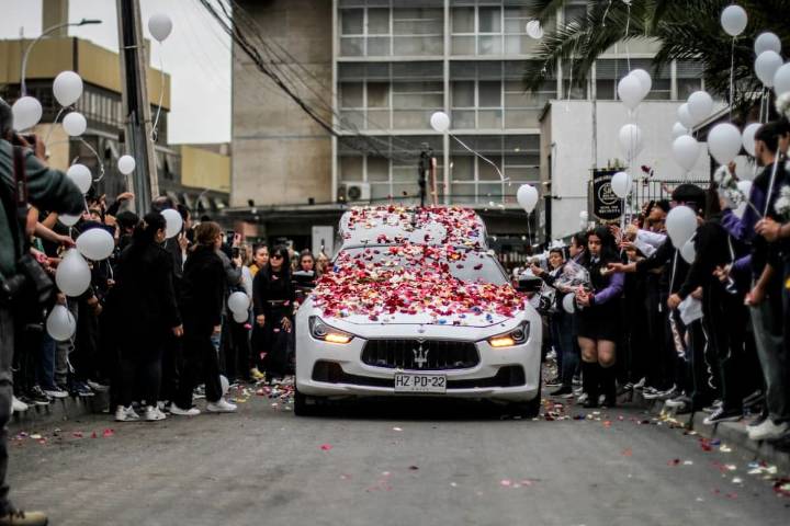 “Era un ángel, solo dar las gracias por el apoyo”: tío de Esteban Hermosilla se quiebra en funeral niño fallecido en Recoleta