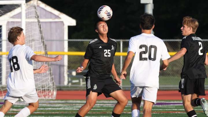 No. 13 St. Joseph (Met.) tops Westfield in Monroe Classic