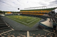 Edmonton Elks organize free camp for high school football players sidelined by strike