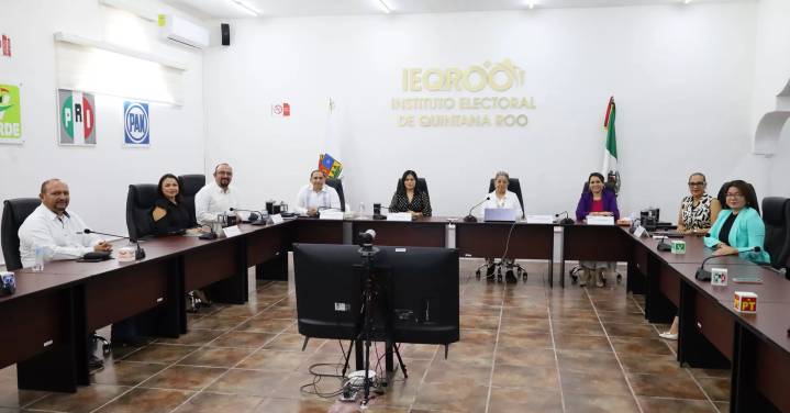 IEQROO reconoce a consejeros electorales salientes
