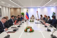 Ministra de Hidrocarburos Delcy Rodríguez revisó avances en nuevas formas de...