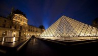 "Valor incalculable": histórico robo al Museo del Louvre desata operativo policial en Francia
