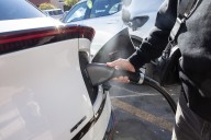 Las Vegas EV advocates unfazed by federal policy shifts