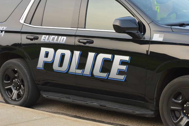 Driver flees after car hits teen bicyclist in Euclid