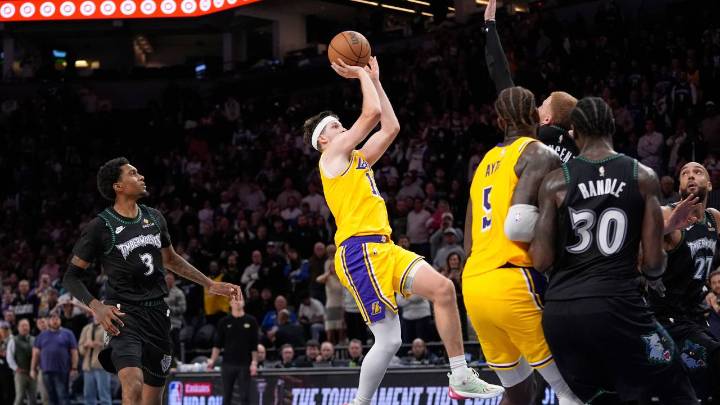 Lakers fend off Timberwolves on Austin Reaves’ buzzer