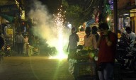 SC permits sale, limited bursting of green crackers in Delhi-NCR for Diwali; orders pollution monitoring