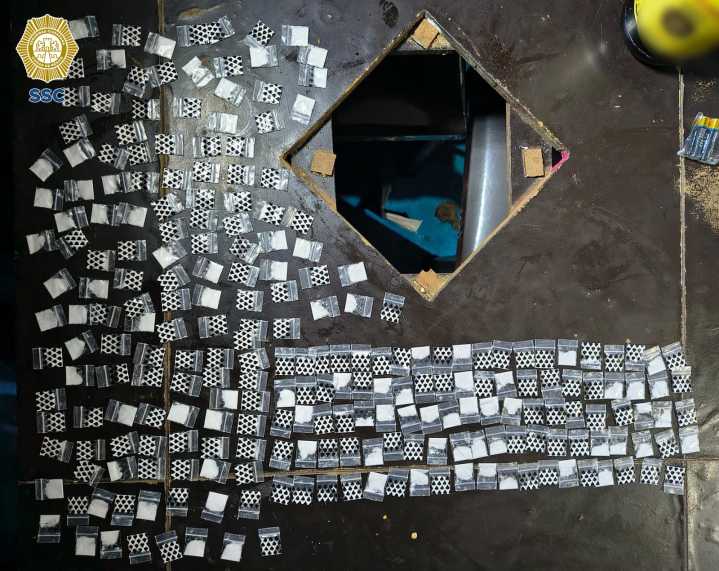 Millonarios decomisos de drogas de diseño, huachicol y precursores 