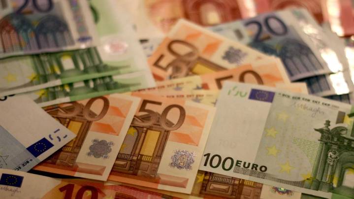 A cuánto cerró el euro este miércoles 1 de octubre