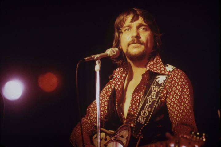 Waylon Jennings’ From-the-Vaults ‘Songbird’ Soars Into Top 10 on Five Billboard Charts