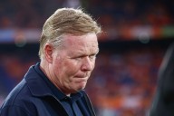 Former Man Utd and Barcelona star late for international duty after passport pinched