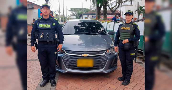 Carro robado en El Espinal fue encontrado al norte de Ibagué