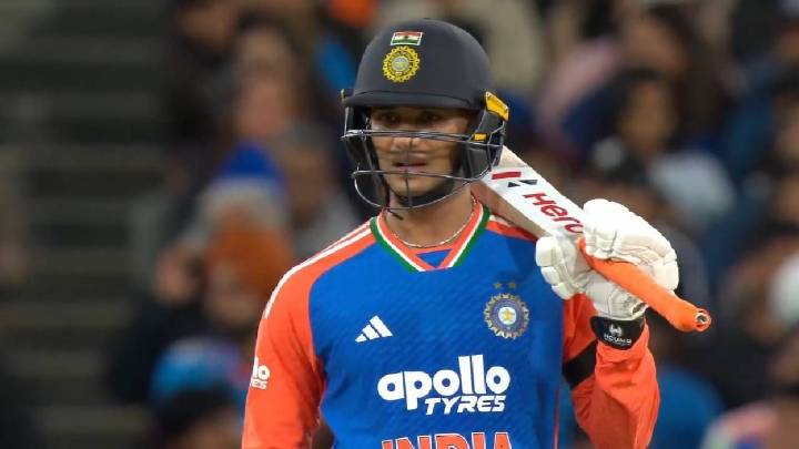 Abhishek Sharma stands tall but India slump to below-par score of 125 against Australia