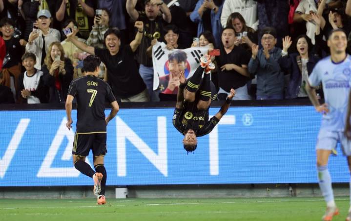 Denis Bouanga’s late goal leads LAFC to 5th straight win