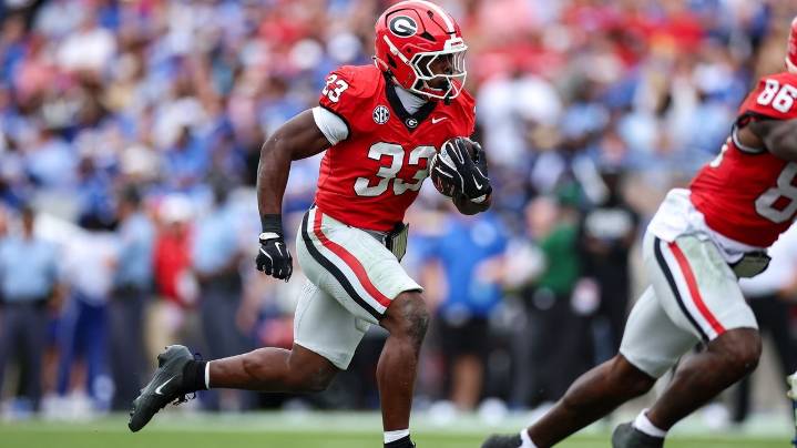Hard-running Chauncey Bowens emerges as No. 10 Georgia's leading rusher entering road test at Auburn