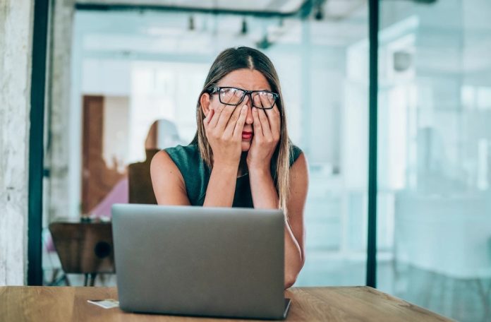 Las mujeres tienen mayor riesgo genético de sufrir depresión