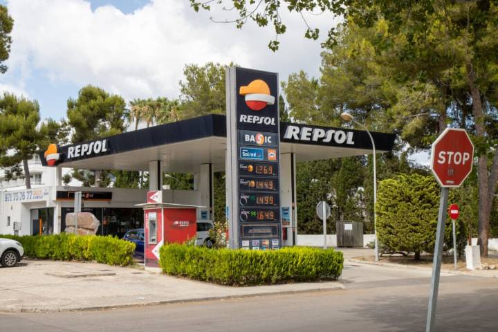 Repsol afronta debate sobre la cobertura de su dividendo mientras acelera su apuesta renovable