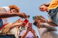 Texas Students, Advocacy Group Sue Over App Store Age