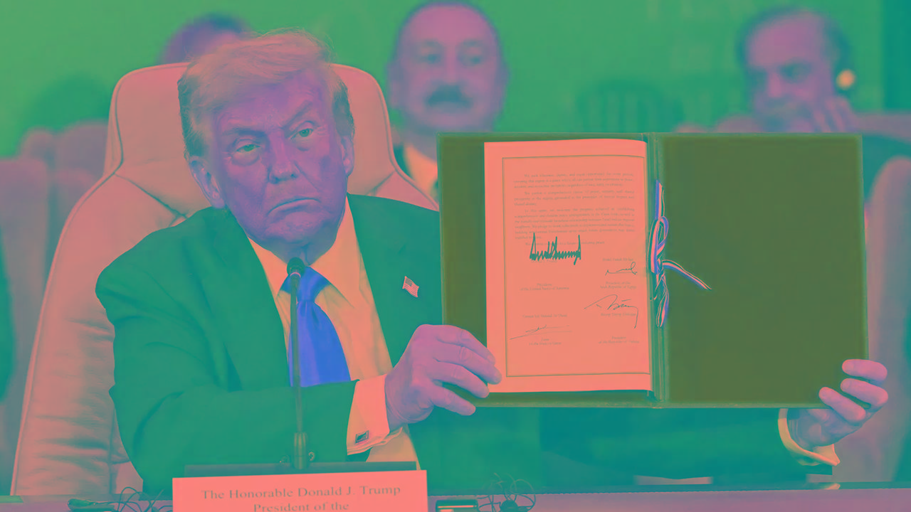 Donald Trump firma histórico acuerdo de paz en Egipto que pone fin a la guerra en Gaza