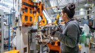 La industria y la construcción no logran recuperarse y acumulan miles de empleos perdidos