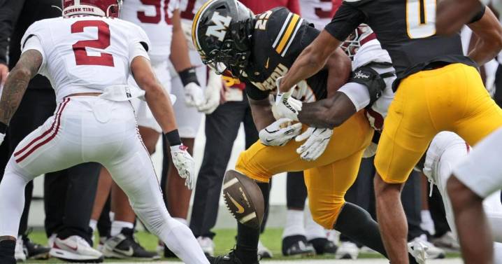 Lack of run game, 3rd down woes plague Mizzou vs. Alabama