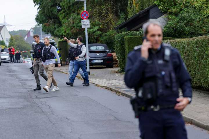 Apuñalan de gravedad a una alcaldesa en Alemania
