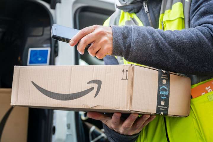 Amazon is hiring for nearly 1,300 seasonal jobs in Alberta right now