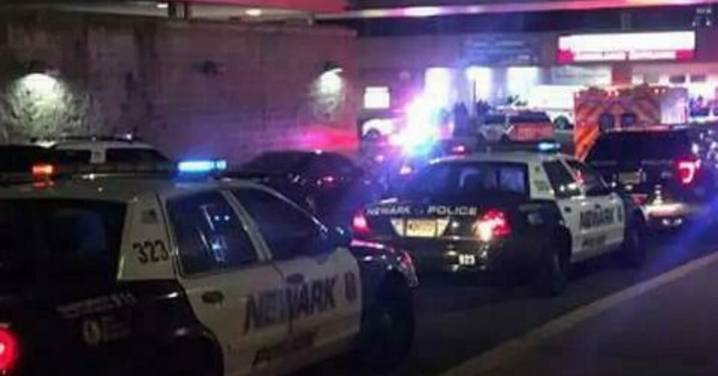Gunshot Victim Dropped Off at Newark Hospital