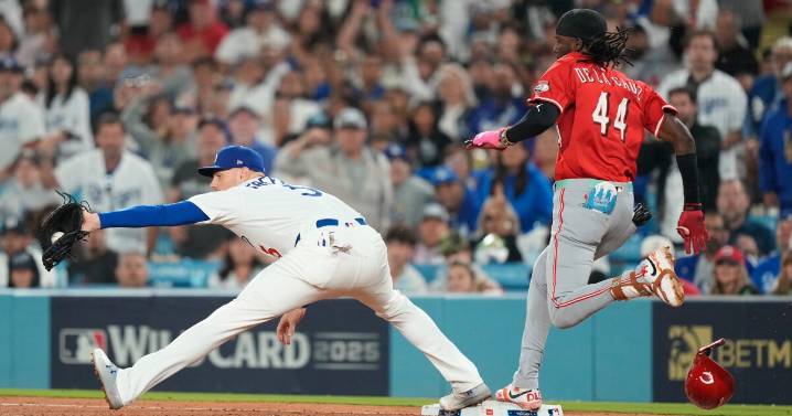 Reds face off against Dodgers in second game of wild card round