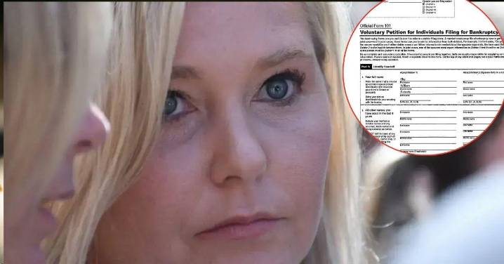 EXCLUSIVE: Dad of Virginia Giuffre Was Recently Bankrupt a Second Time