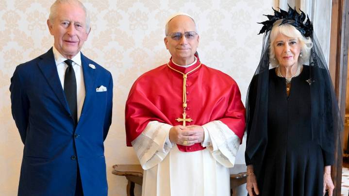 King Charles III prays with pope in historic visit, a welcome respite from royal troubles at home
