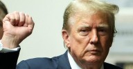 Trump llama a Israel a detener bombardeos a Gaza inmediatamente