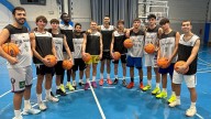El equipo de Navia que quiere hacer historia en el Occidente asturiano inicia su aventura