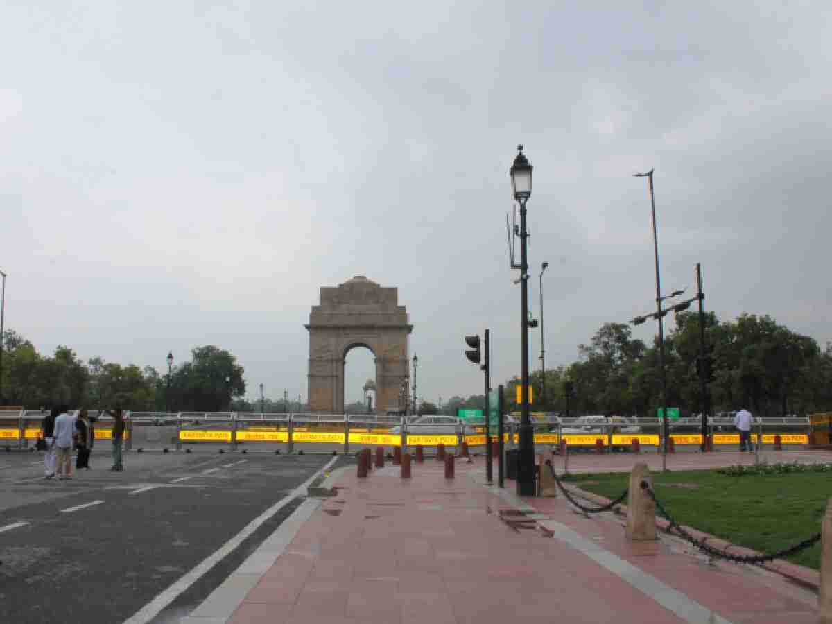 Rain lashes parts of Delhi; IMD issues Yellow alert