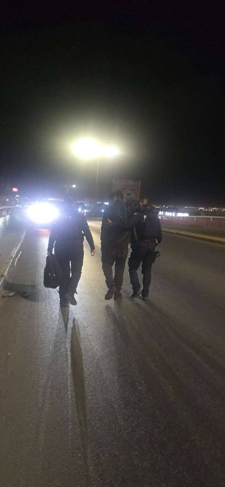 Rescatan a joven que intentó lanzarse de un puente en La Cuesta