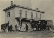 Take a bus ride and discover the history of Shaker Heights’ Lee Road: Press Run