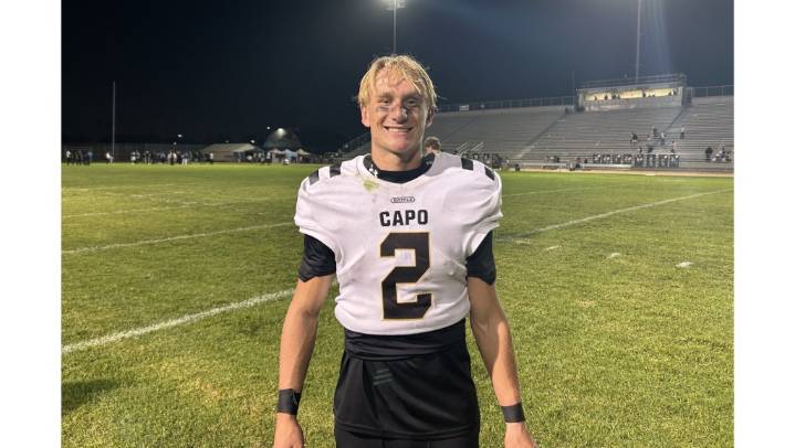Capistrano Valley football dominates Western in Delta League opener