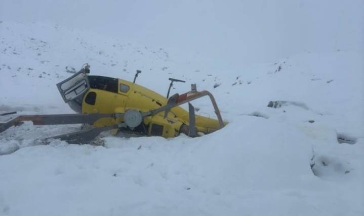Rescue Helicopter Crashes in Nepal’s Khumbu Region; Pilot Survives