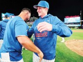Habrá reencuentro en el diamante: Counsell se enfrenta a Brewers