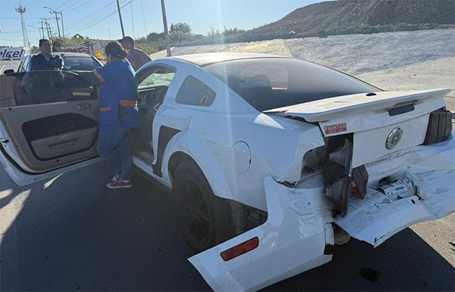 Se registra choque carambola en colonia Ojo de Agua en Acuña