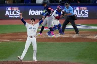 Shaker grad Jeff Hoffman closes out Game 7 of ALCS; sends Blue Jays to World Series
