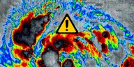 Huracán Priscilla se mantiene frente a Jalisco y genera fuertes lluvias en el Pacífico