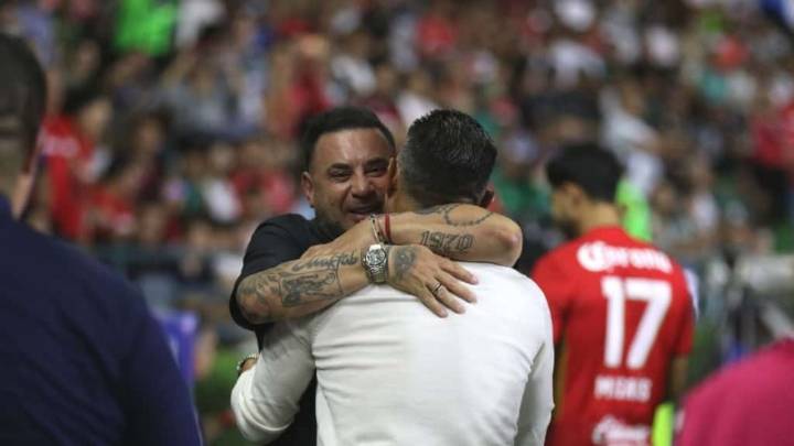Mohamed lamenta que Berizzo no haya levantado a León y dice que Ambriz tendrá buenos resultados