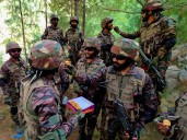 Diwali on the LoC: Indian Army Lights Up Forward Posts in Kupwara with Festive Zeal
