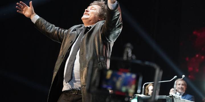 Tras bajar la candidatura de Espert, Javier Milei hará hoy un acto en el Movistar Arena rodeado de ministros y aliados