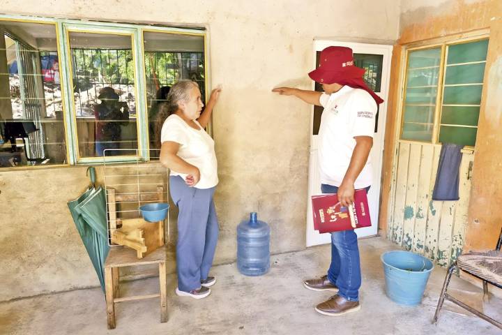 Avanza censo para fortalecer atención a familias afectadas