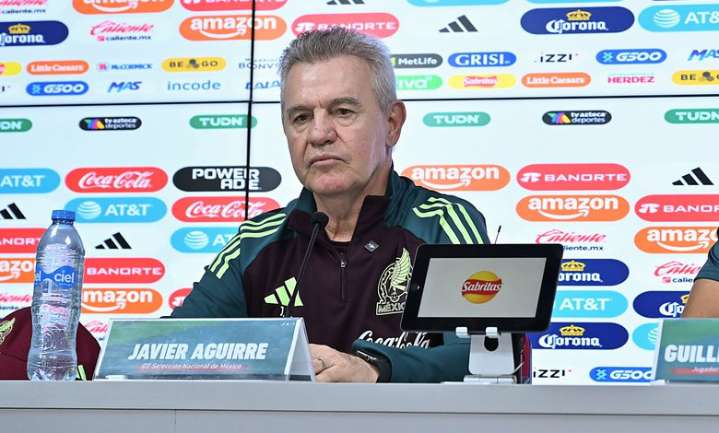 Aguirre asume culpas y prepara cambios ante Ecuador
