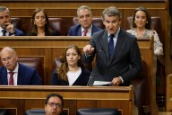 Feijóo culpa a Sánchez de favorecer la corrupción y el presidente le descalifica como “la nada”