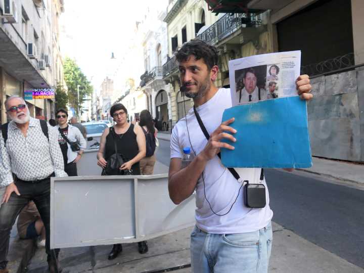Crímenes célebres, fugas y secuestros: el paseo true crime por el Centro que fascina a turistas y porteños