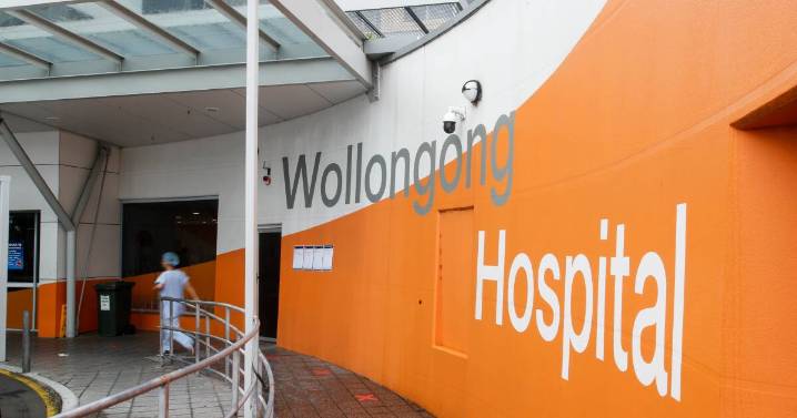 Illawarra hospitals struggle as bed block increases